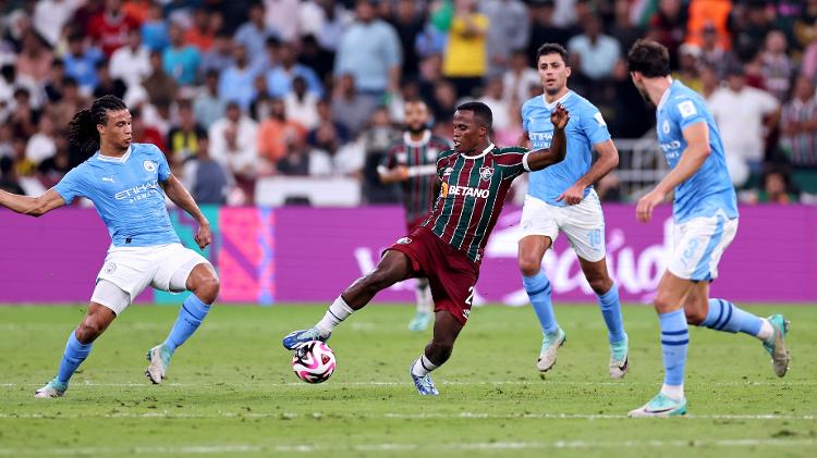 Arias em ação durante Manchester City x Fluminense, final do Mundial de Clubes