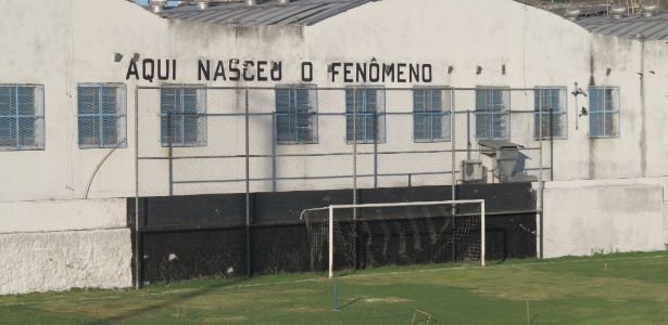 Berço de Ronaldo, São Cristóvão vive crise e perde até cortador de grama