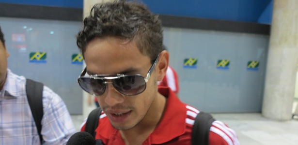 C. Eduardo comemora atuação em clássico e promete muito mais pelo Fla