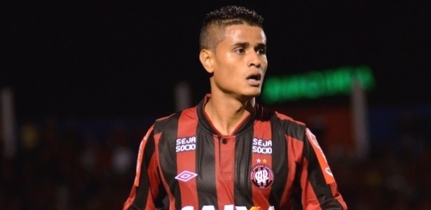 Flamengo encaminha acerto e Everton será 1º reforço para Libertadores