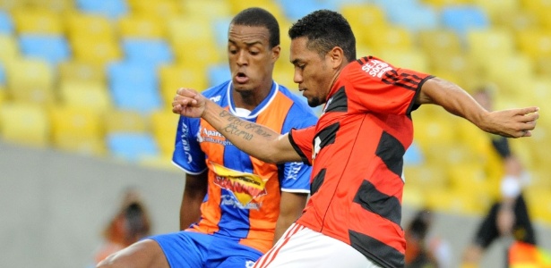 Hernane considera empate injusto: Flamengo mereceu a vitória