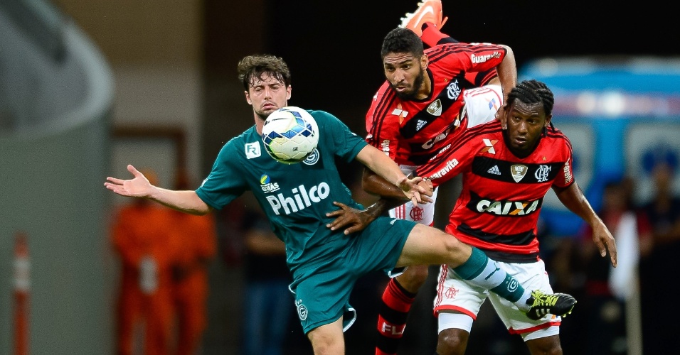No Mané Garrincha, Flamengo fica no 0 a 0 com Goiás e decepciona torcida