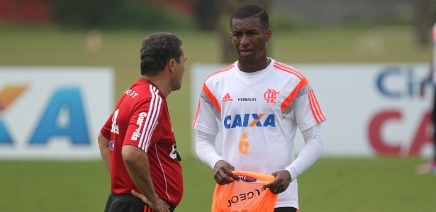 Reviravolta! Grêmio tinha desistido, mas fecha com Erazo, que chega segunda