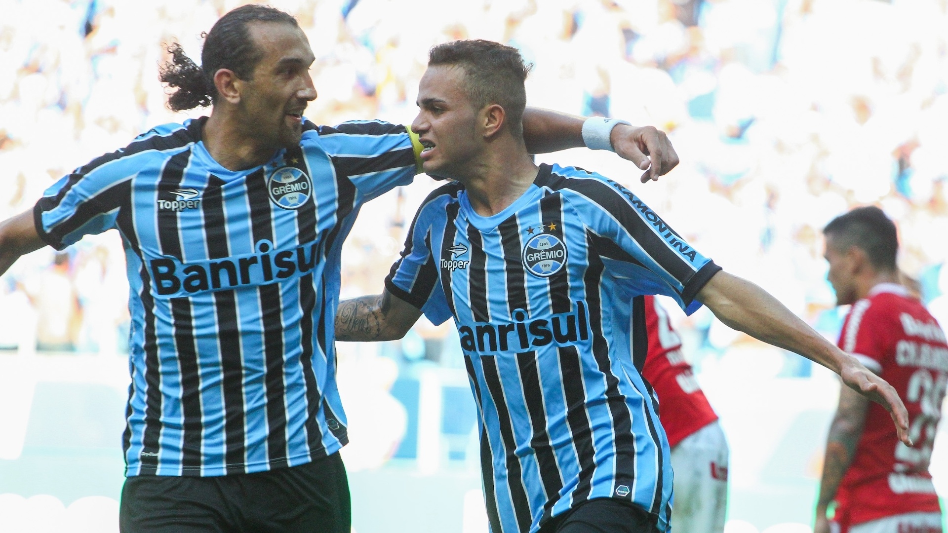 Vitórias dos adversários diretos dificultam caminho da dupla Gre-Nal