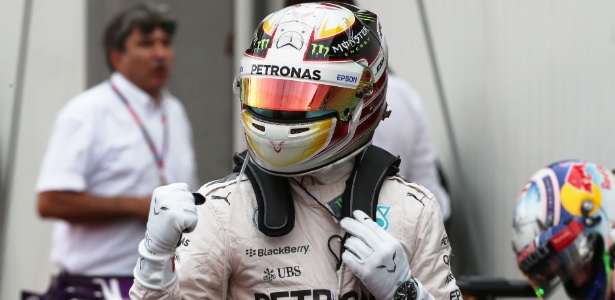 Hamilton comemorou sua primeira pole em Mônaco