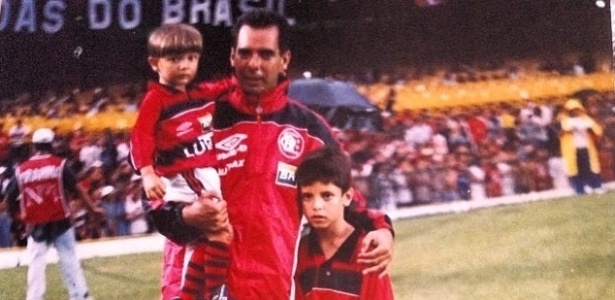 Ele foi campeão brasileiro pelo Fla e quase ficou preso em guerra na Líbia