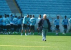 Reapresentação do Grêmio tem conversa para "botar vida em dia" e baixas