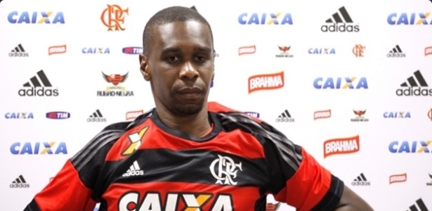 Juan se defende de poucos jogos em 2015 e vê Fla diferente em retorno