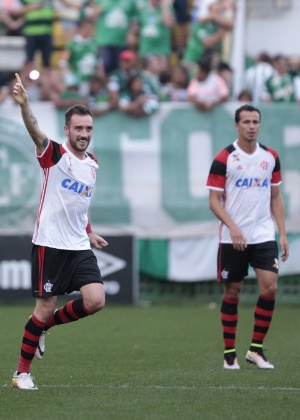 Contestados e reservas fazem diferença em boa fase do Flamengo