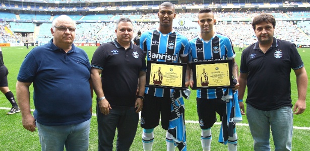 Não é só em campo: Grêmio convive com crise nos bastidores do futebol