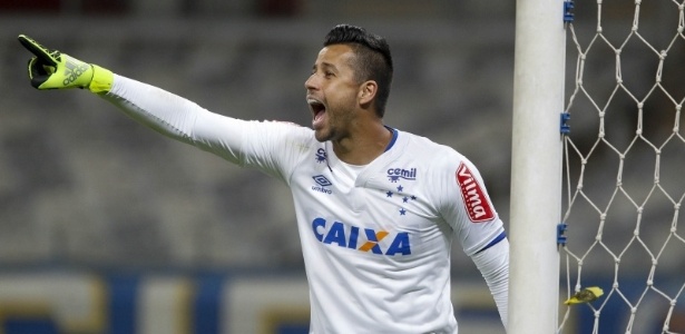 Marinho leva pancada na cabeça e revela: Não lembrava que tinha feito gol