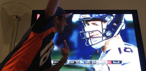 Presente da esposa fez Robinho se tornar fã de NFL e Peyton Manning