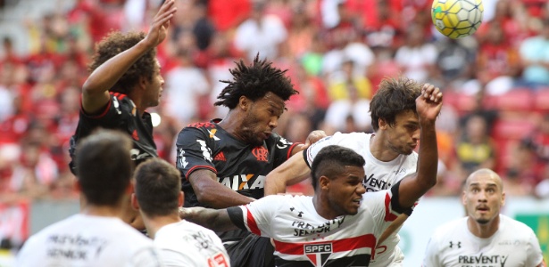 Fla pega pressionado São Paulo por 1º lugar provisório e volta do cheirinho