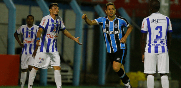 Reserva faz quase um gol por jogo. Mas está longe de ter chance no Grêmio