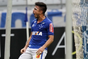 Willian finda jejum pelo Cruzeiro e garante que seca não o incomodava