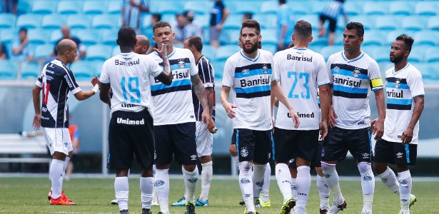Primeiras impressões do Grêmio: defesa irregular e time mais agudo