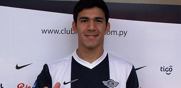 Fabián Balbuena espera por acerto em detalhes finais para assinar com o Corinthians