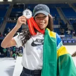 Brasil conquista prata inédita na final por equipes no Mundial de Ginástica  - 04/10/2023 - Esporte - Folha