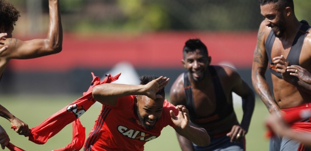 Fla recebe o Confiança e tenta fugir de vexame histórico na Copa do Brasil