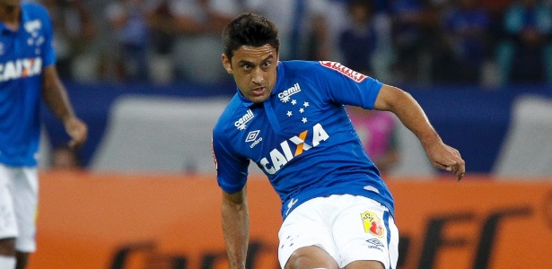 Semelhança só no nome. Estilos distintos separam Robinhos no clássico