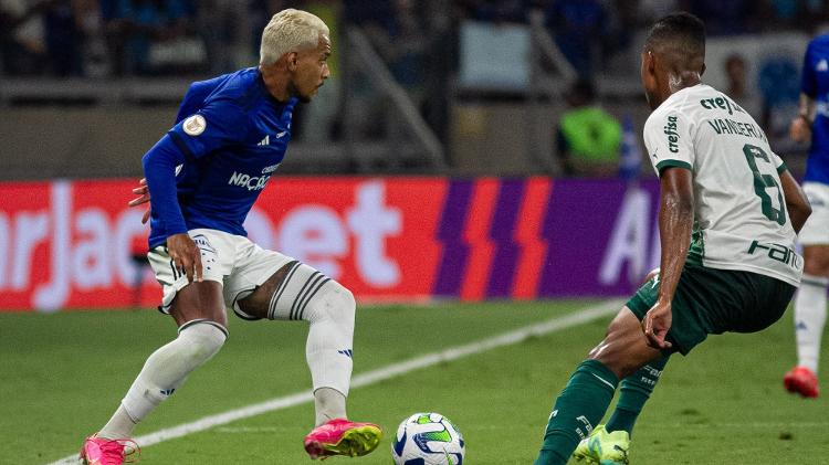 Palmeiras empata com o Cruzeiro e conquista o Brasileirão