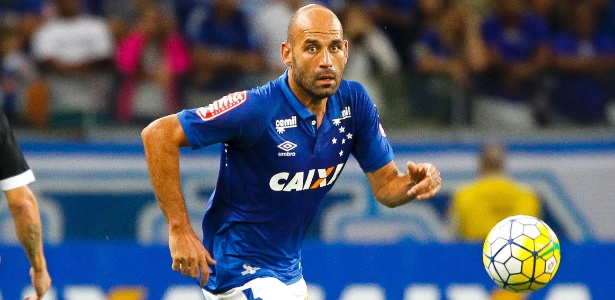 Cruzeiro de Bento já teve quatro duplas de zaga, mas só uma obteve vitórias
