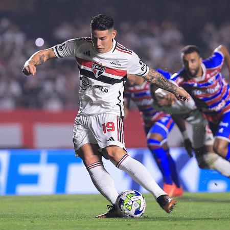 São Paulo x Flamengo: duelo é de montanha-russa contra regularidade
