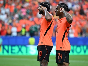 Holanda quebra recorde do Brasil de Pelé em Copas, mas com um asterisco