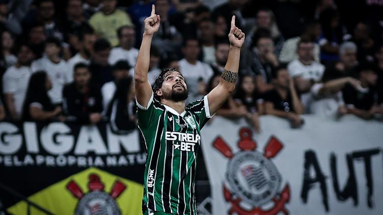 Corinthians empata no finalzinho do jogo com o lanterna América