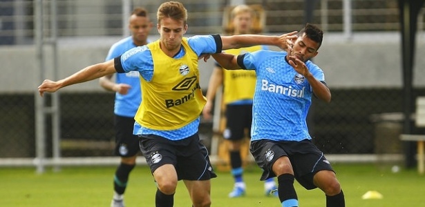 Bressan reconhece falha na Libertadores e rejeita deixar o Grêmio