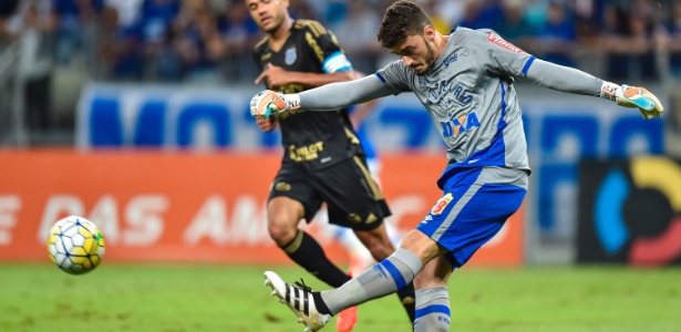 Com defesa evoluída, Cruzeiro sai ileso duas vezes seguidas após 35 jogos