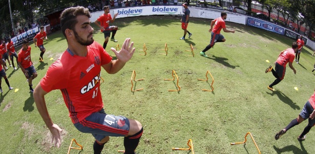 Fla testa time B e craque da Copinha se espelha em Guerrero para brilhar