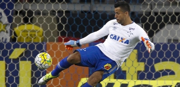 700 vezes Fábio. Ídolo atinge marca rara, mas momento não permite comemorar