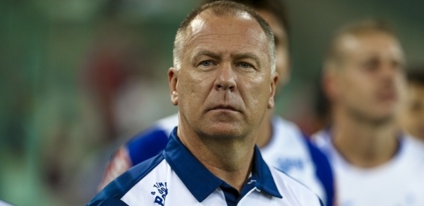 Mano descarta reforços e volta ao exterior: satisfeito com os milhões