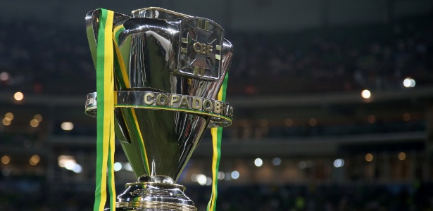 Oito times ainda disputam do troféu da Copa do Brasil de 2016