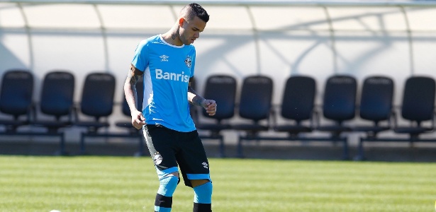 Barcelona desiste de Luan e quer atacante do Valencia "ou nada"