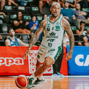 Andrews Clayton/Bauru Basket