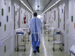 Comissão do Senado aprova redução de jornada de trabalho para enfermagem em pauta-bomba