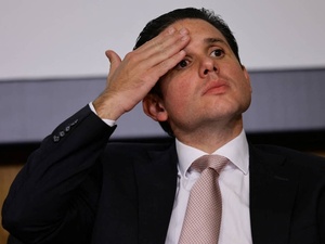 Ueslei Marcelino - 2.abr.2025/Reuters