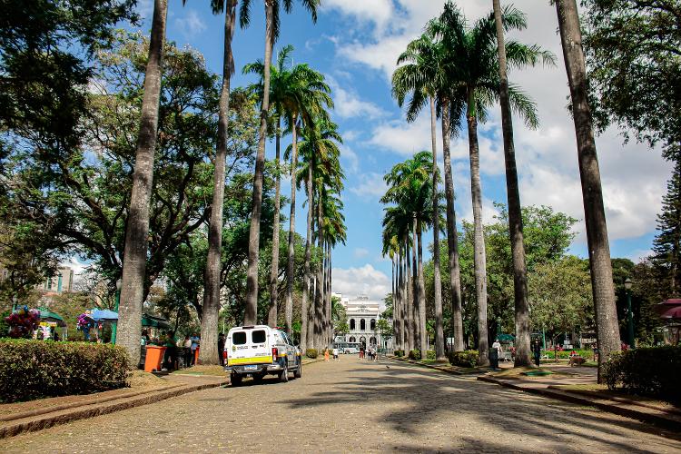 Praça da Liberdade, no centro de Belo Horizonte: cidade é uma das paradas obrigatórias para a revista Praça da Liberdade, no centro de Belo Horizonte