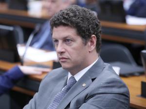 Ricardo Salles Says André do Prado Could Be Candidate for Bolsonaro's Sons, Not Bolsonaro