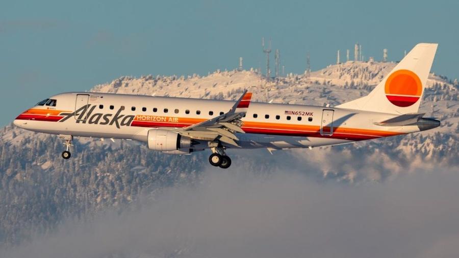 O voo QXE2059 estava sendo realizado pela Horizon Air em um avião modelo Embraer 175, bimotor a jato