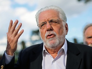 Daniela Lima: Jaques Wagner empurra para Lula a responsabilidade de tirá-lo ao abismo