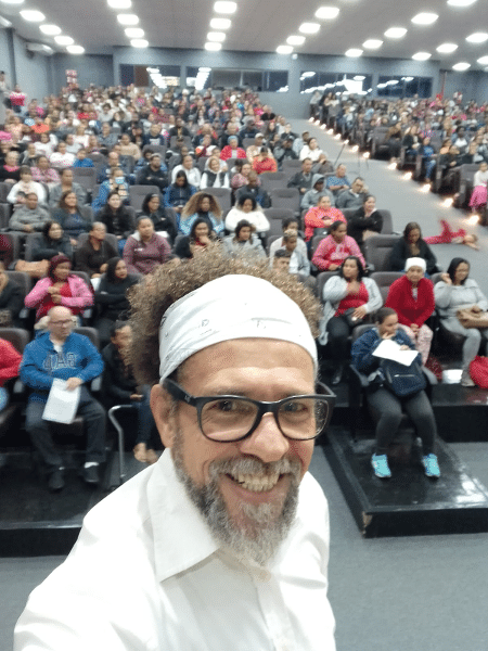 O acompanhante terapêutico, em uma de suas palestras O acompanhante terapêutico, em uma de suas palestras