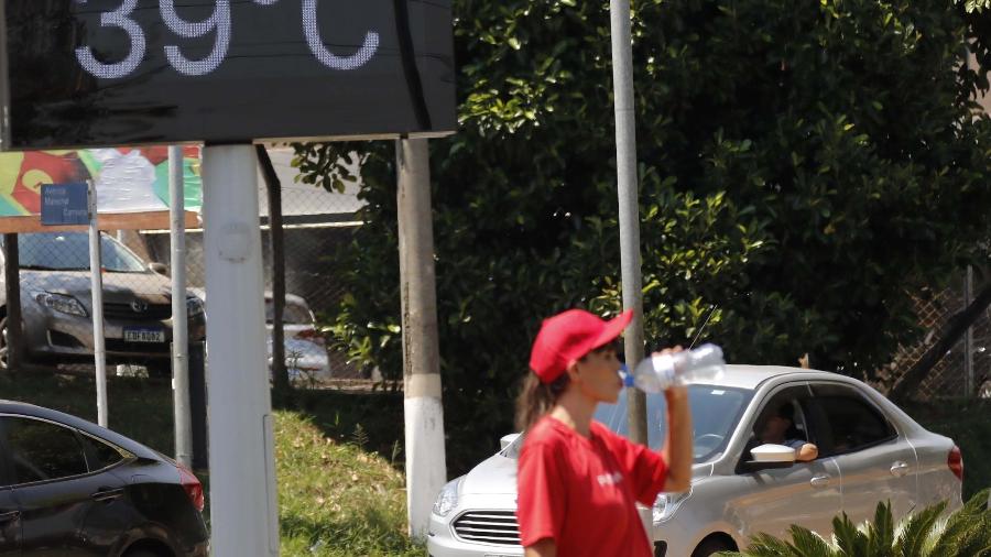 Onda de calor deve ir até terça e 9 capitais podem ter máxima recorde