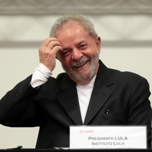 O ex-presidente Lula durante a Conferência Nacional dos Bancários, em São Paulo, nesta sexta-feira (29)