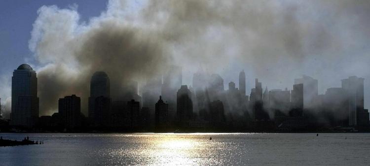 Incêndio causou colapso de outro prédio em Nova York