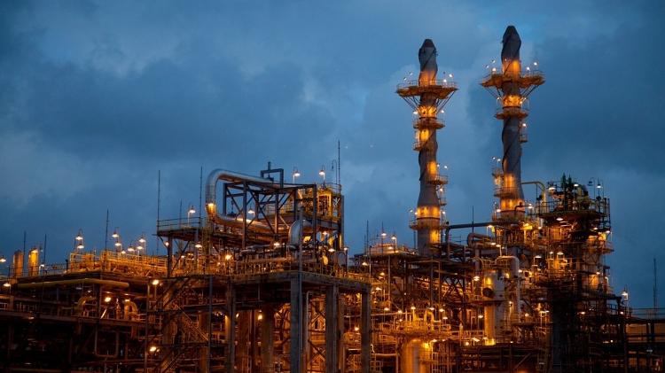 Refinaria Abreu e Lima instalada em Ipojuca (PE)