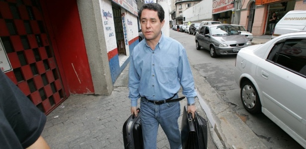 Ex-tesoureiro do PT, Paulo Ferreira entregou-se um dia após a Operação Custo Brasil