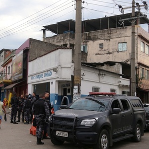 Policiais militares no Complexo da Maré